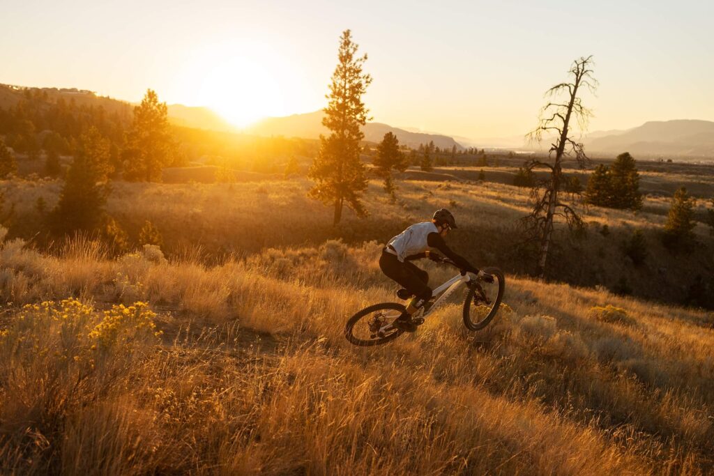 Jump Aboard The New Commencal Tempo With Hugo Frixtalon In British Columbia