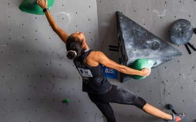 Indoor Rock Climbing | How To Navigate Your First Bouldering Sessions?
